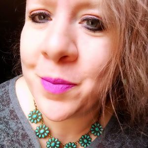 Meet your Posher, Candee